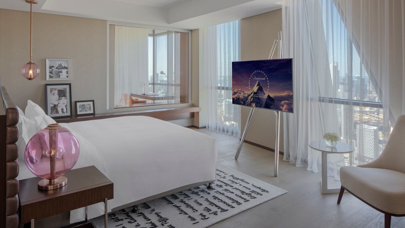 rooms-paramount-suite