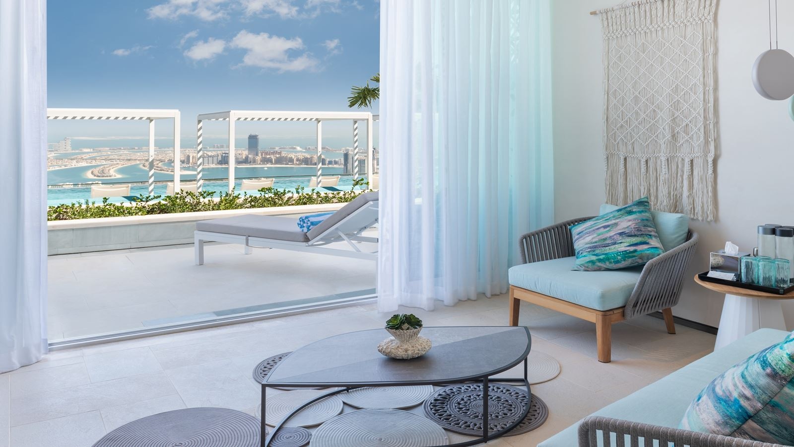 restaurants-zeta-seventy-seven