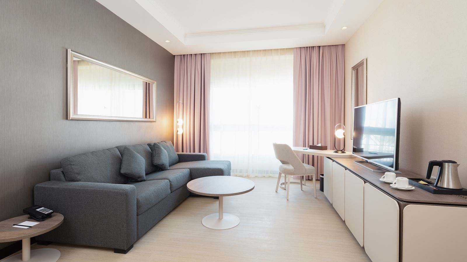 rooms-suite-one-bedroom