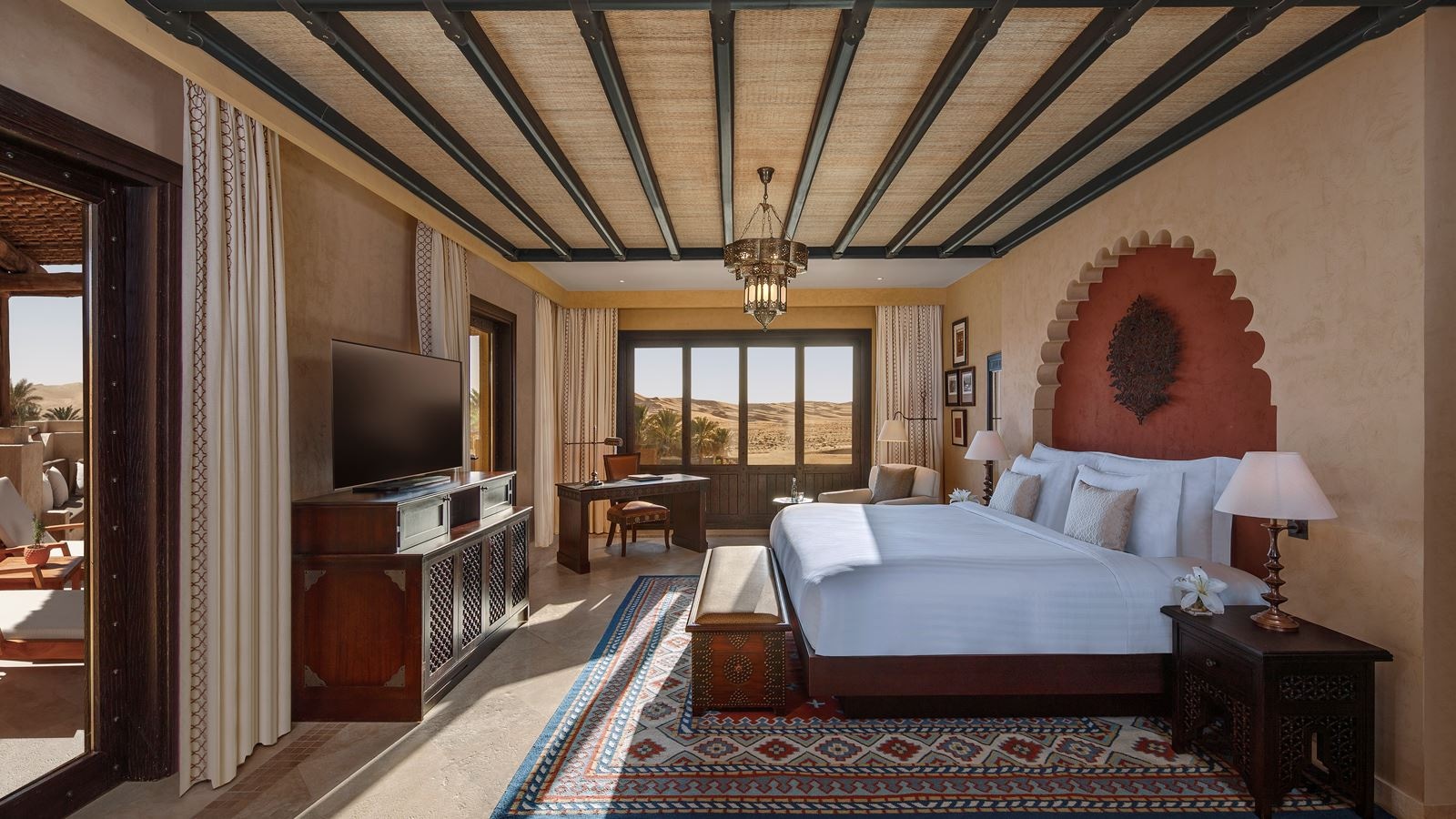 rooms-deluxe-terrace-room