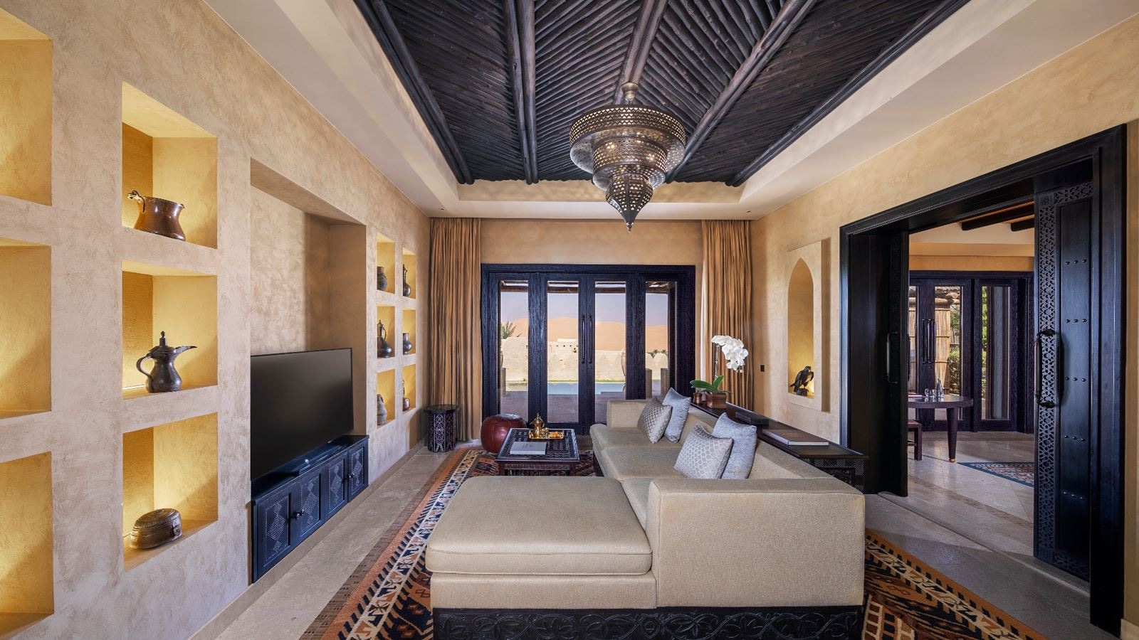 rooms-one-bedroom-anantara-pool-villa