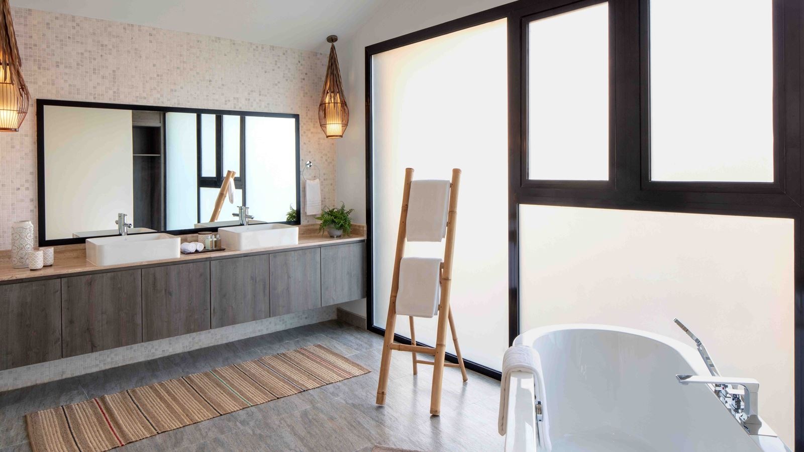 rooms-junior-ocean-view-suite