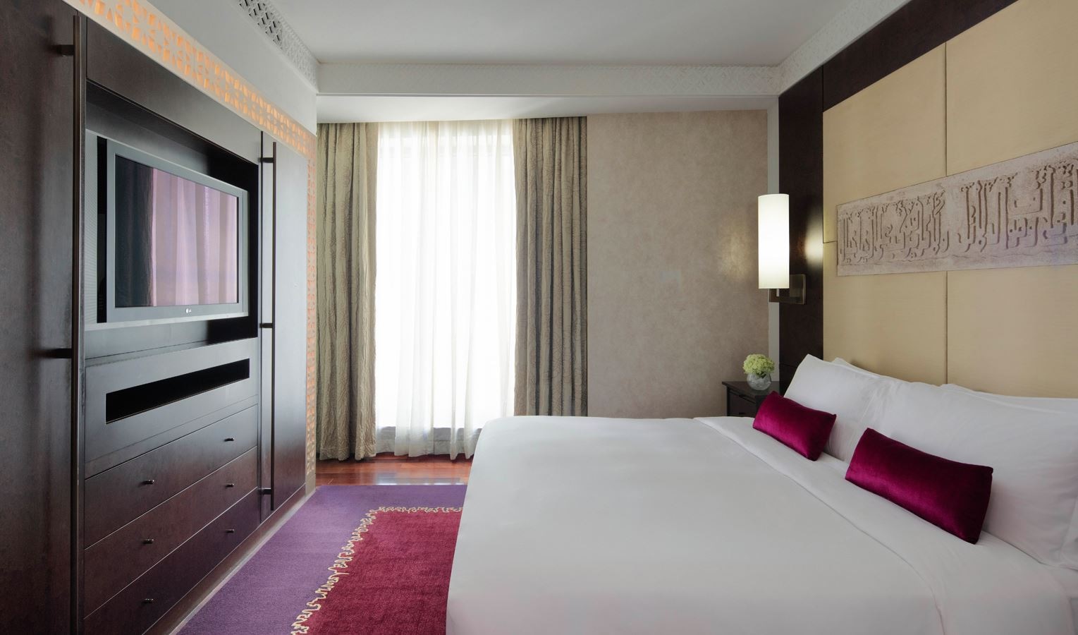 rooms-executive-suite