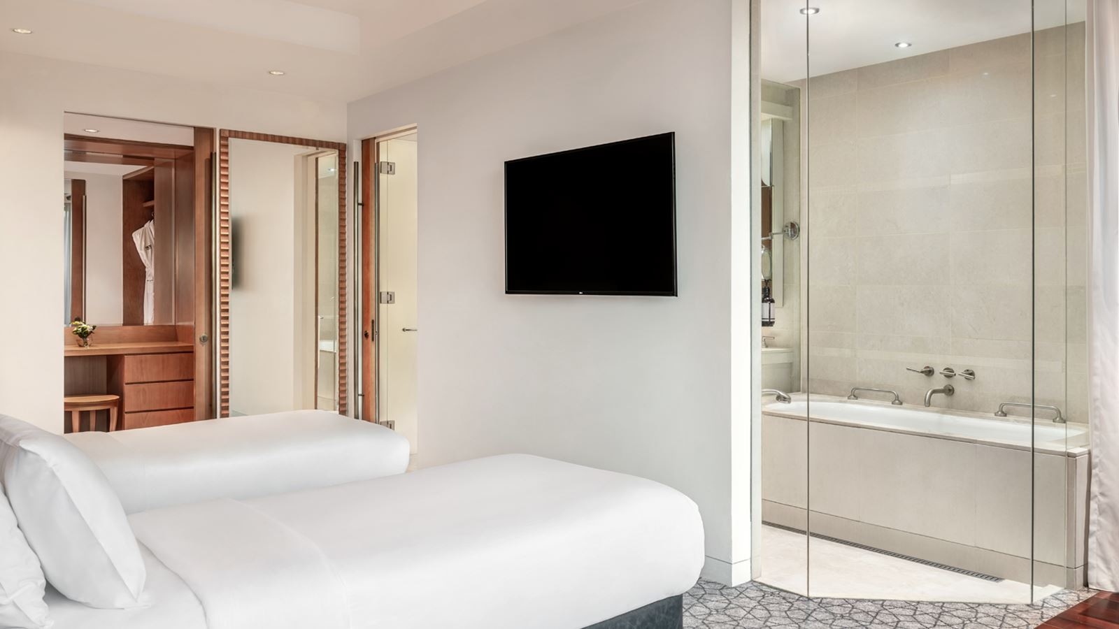 rooms-fully-furnished-two-bedroom-hotel-suite