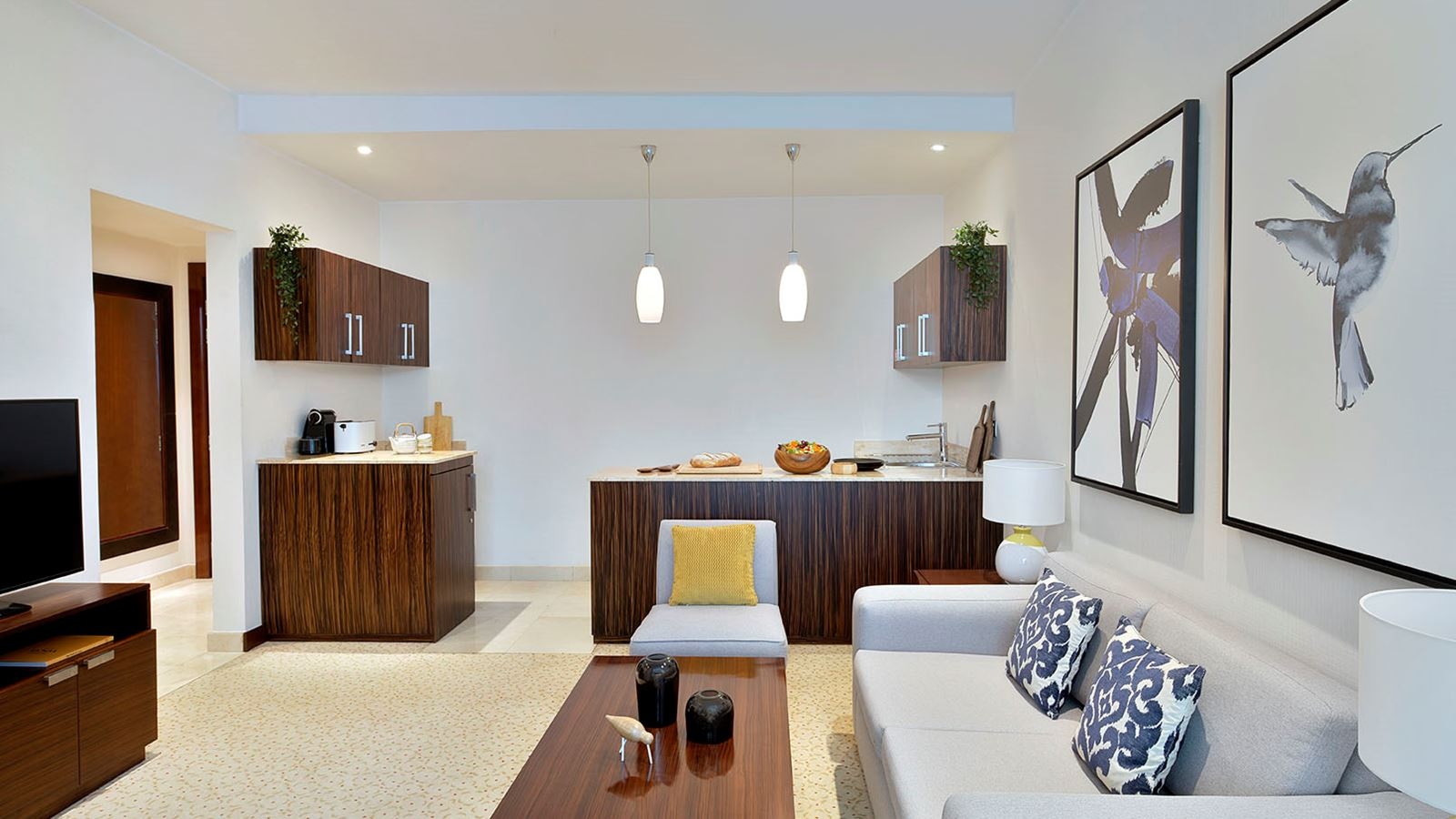 rooms-one-bedroom-suite