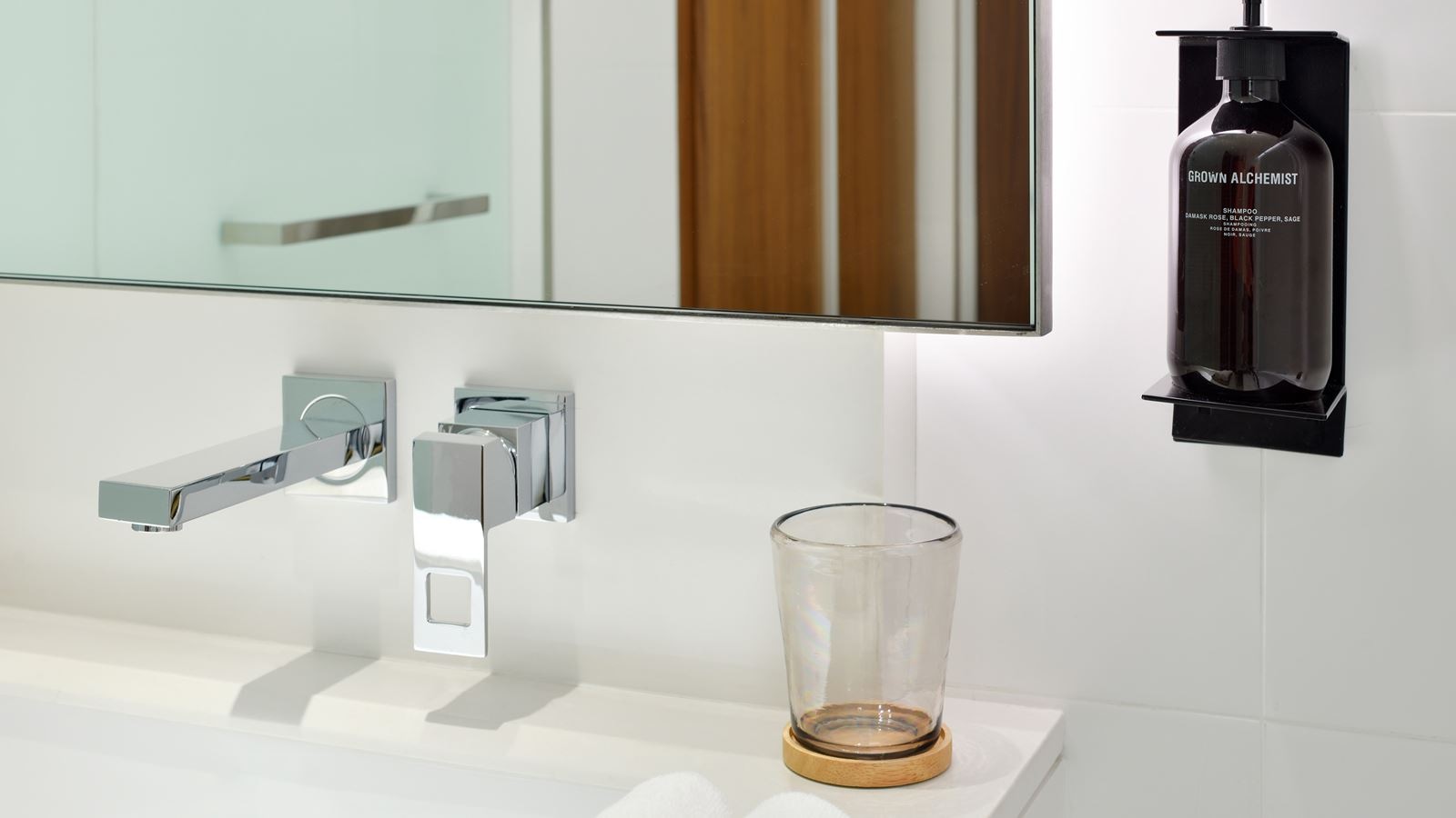 rooms-deluxe-golf-view-room