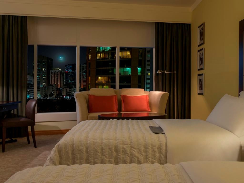 rooms-royal-club-suite