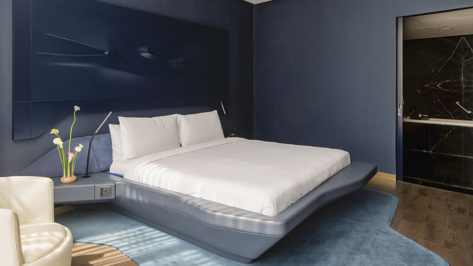 rooms-extra-me-+-junior-suite-with-jacuzzi