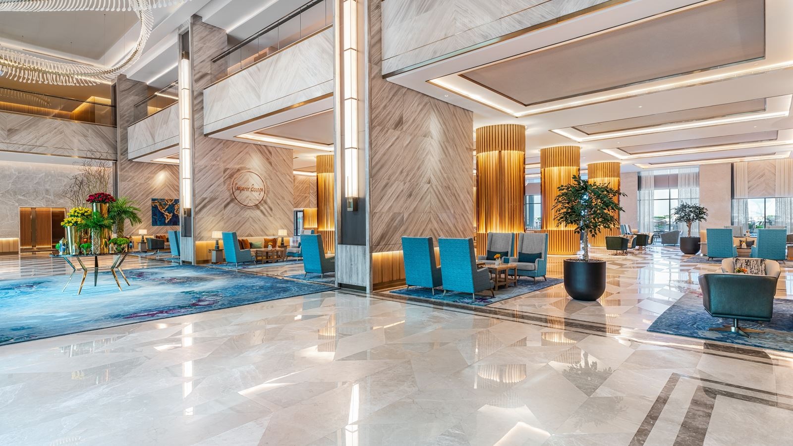 restaurants-emperor-lounge