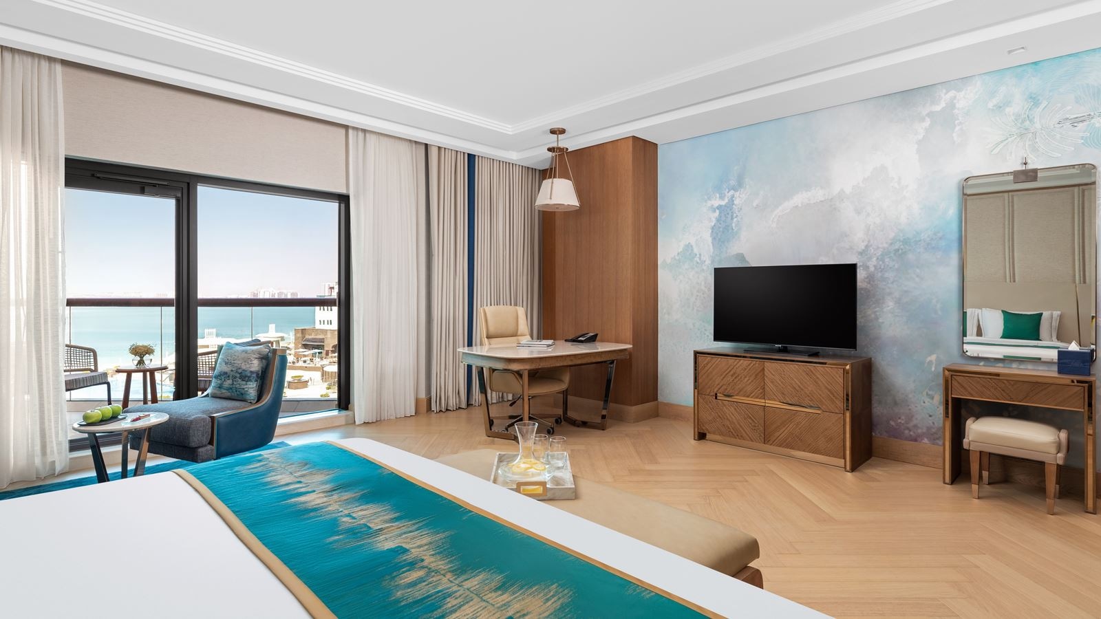 rooms-luxury-family-palm-sea-view-room