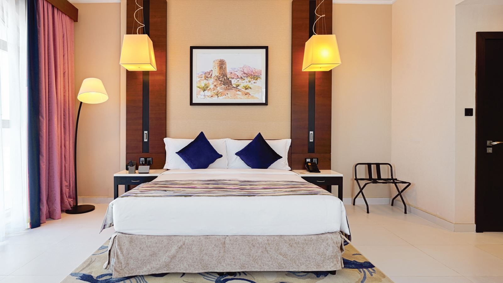 rooms-deluxe-room-kingtwin