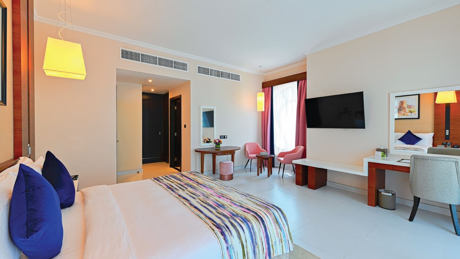 rooms-deluxe-room-kingtwin