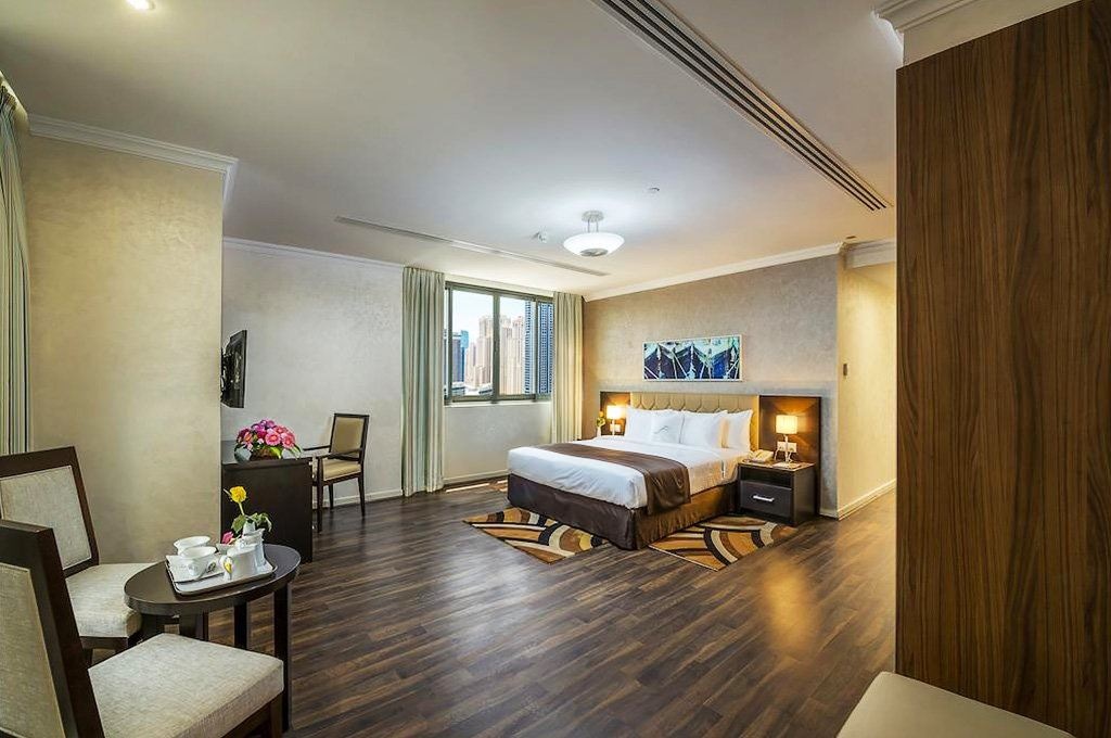 rooms-two-bedroom-deluxe