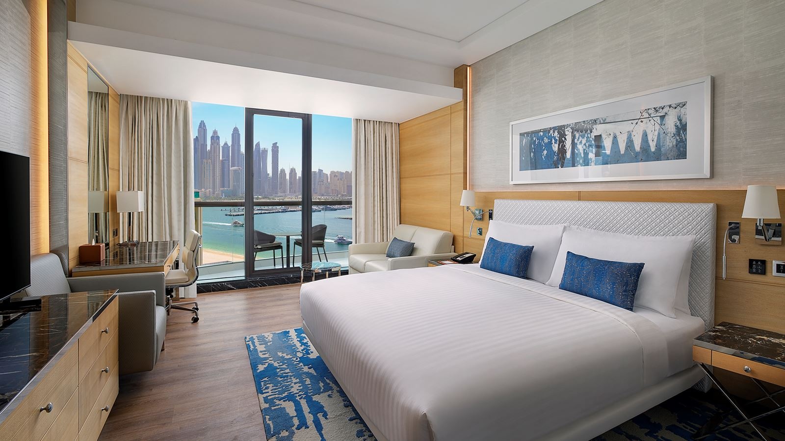 rooms-palm-deluxe-king