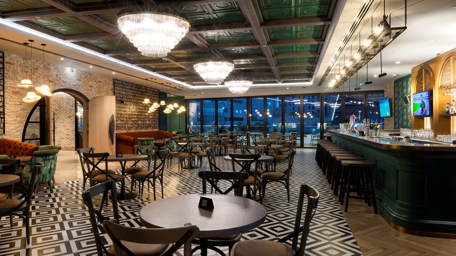 bars-mr-toads-pub--kitchen