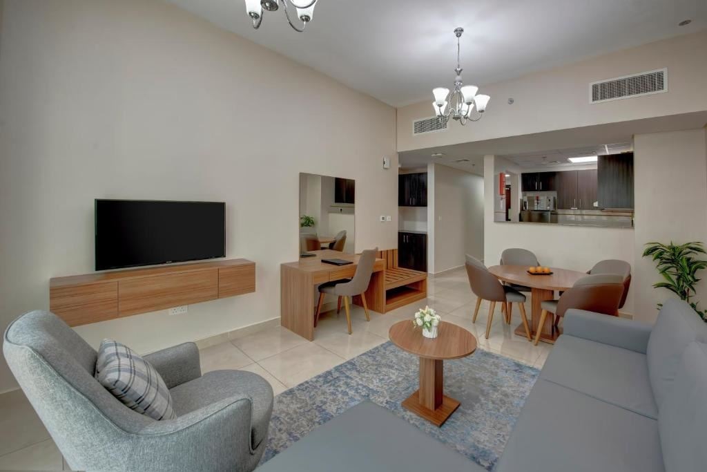 rooms-premium-1-bedroom-marina-view--balcony