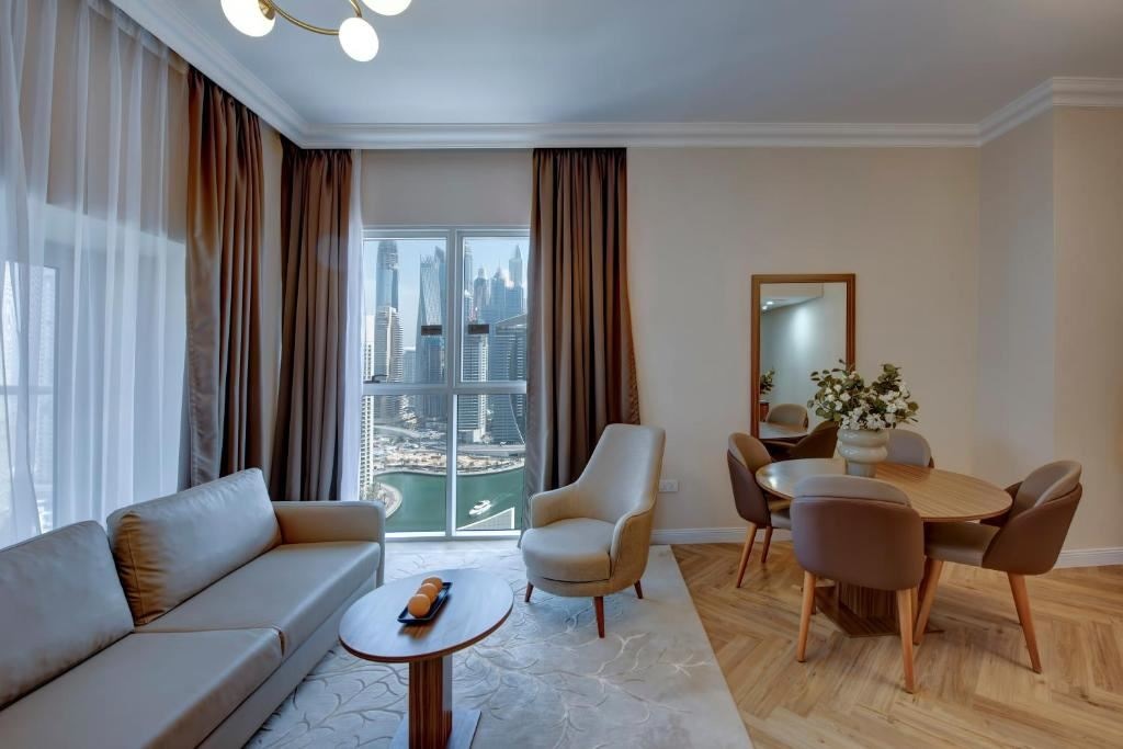 rooms-premium-2-bedroom-marina-view--balcony