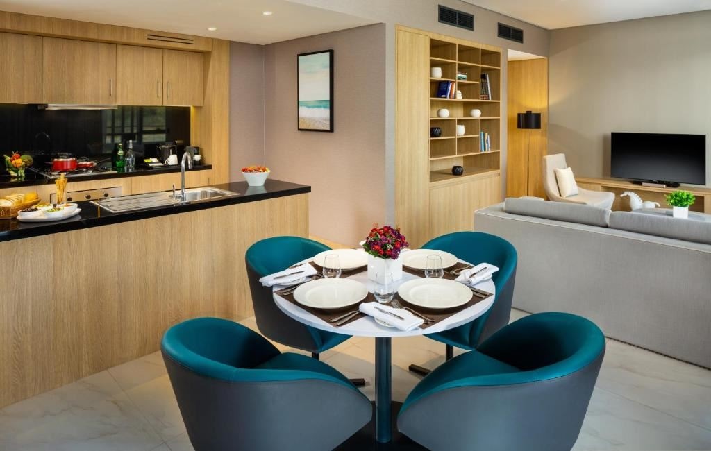 rooms-executive-suite-with-kitchen