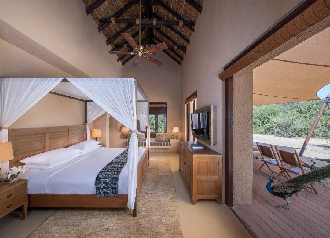 rooms-one-bedroom-pool-villa