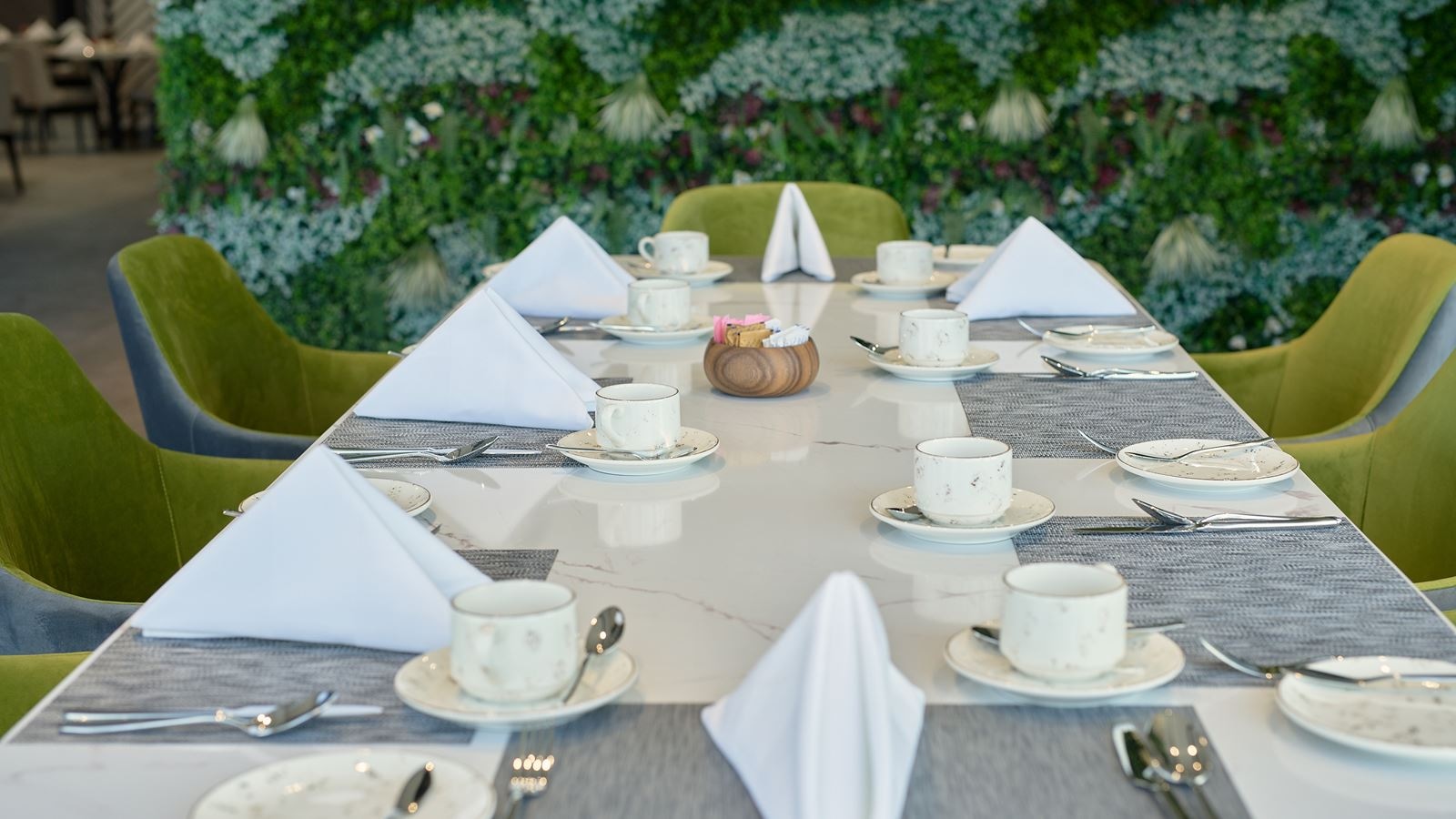 restaurants-main-restaurant