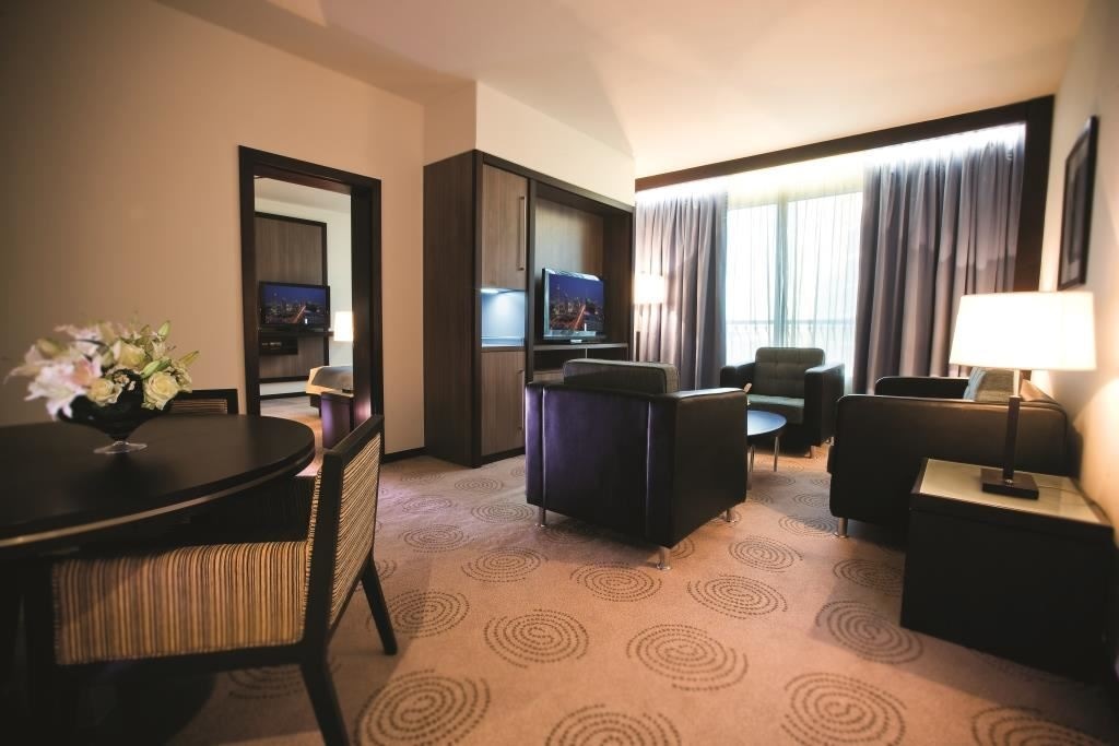 rooms-avani-executive-suite