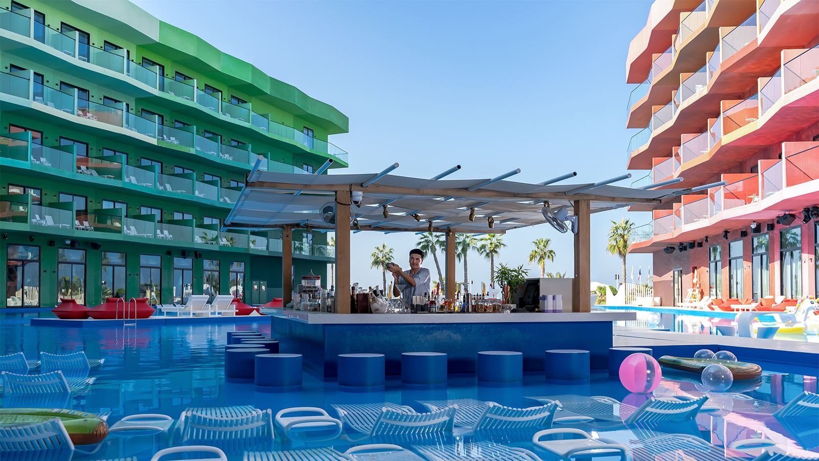 bars-lagoon-pool-bar