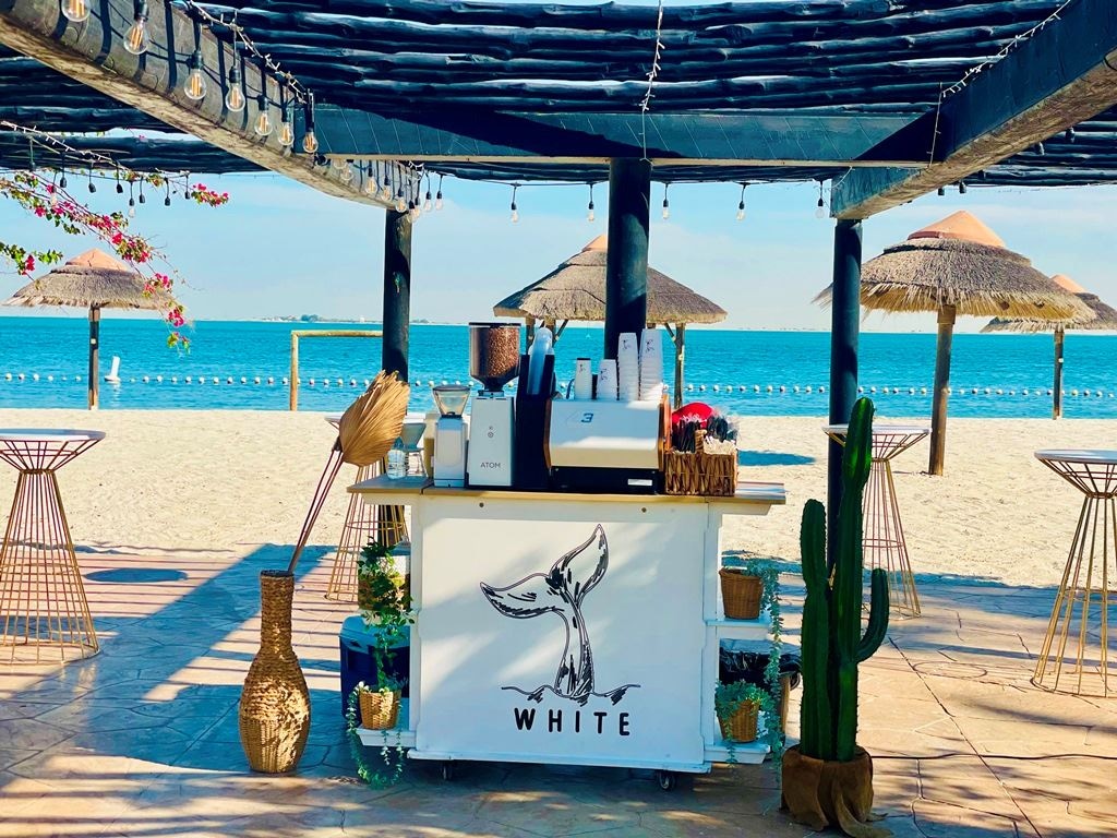 bars-horizon-pool--bar