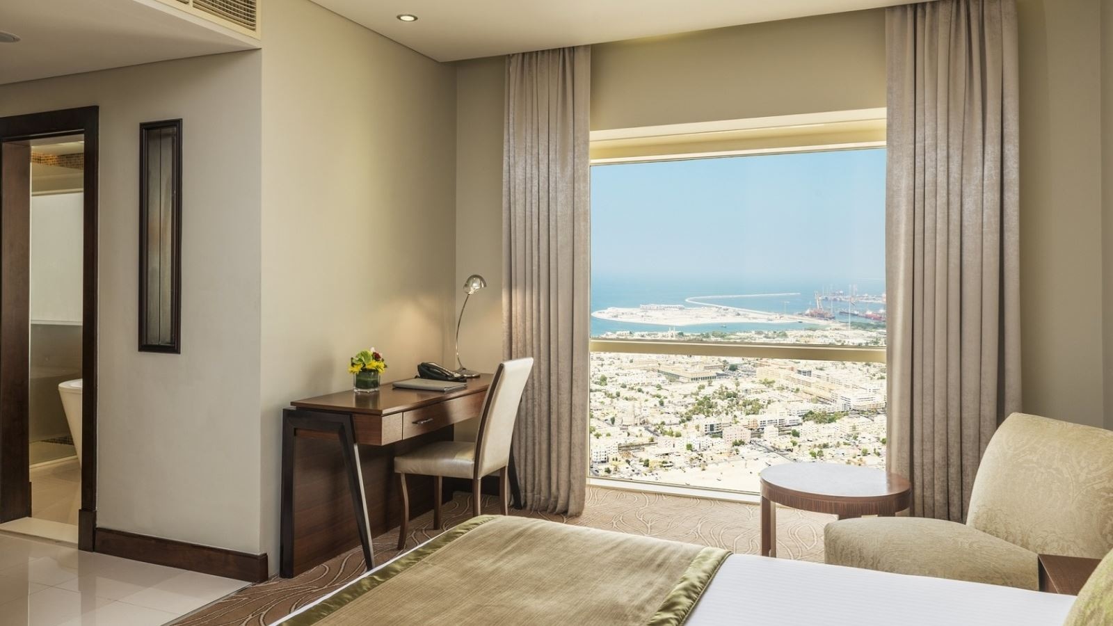 rooms-superior-sky-room