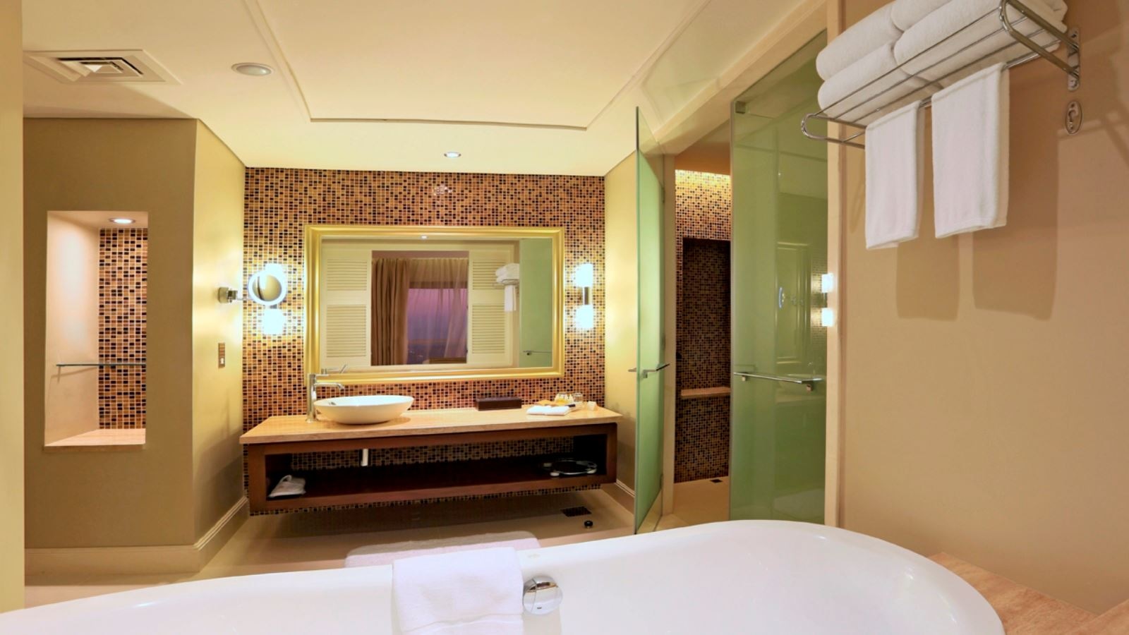 rooms-premium-room