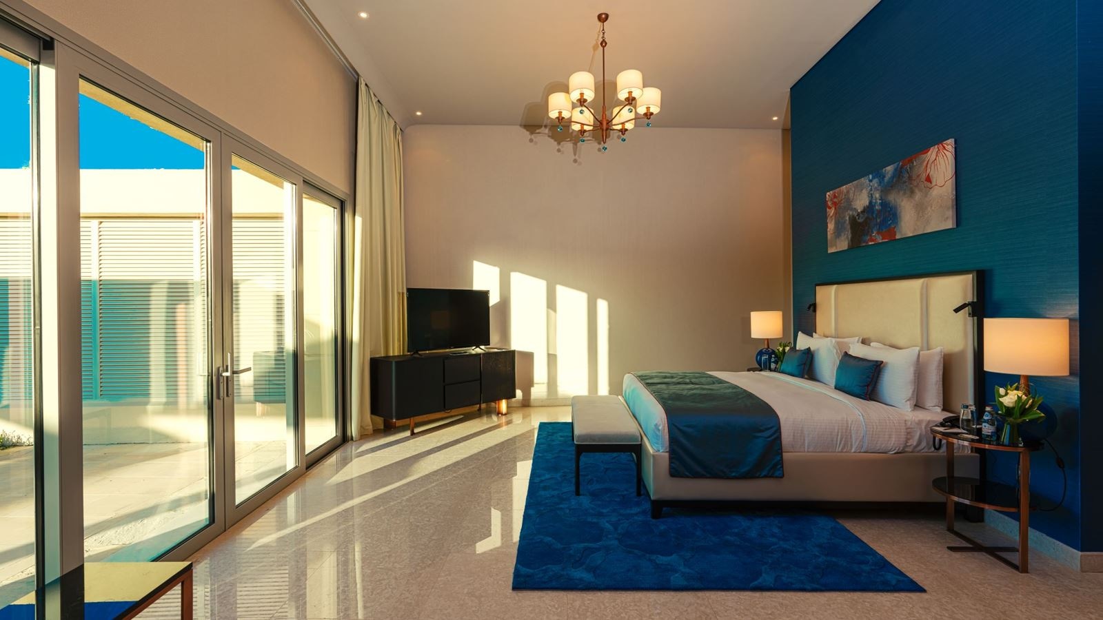 rooms-five-bedroom-pool-suite