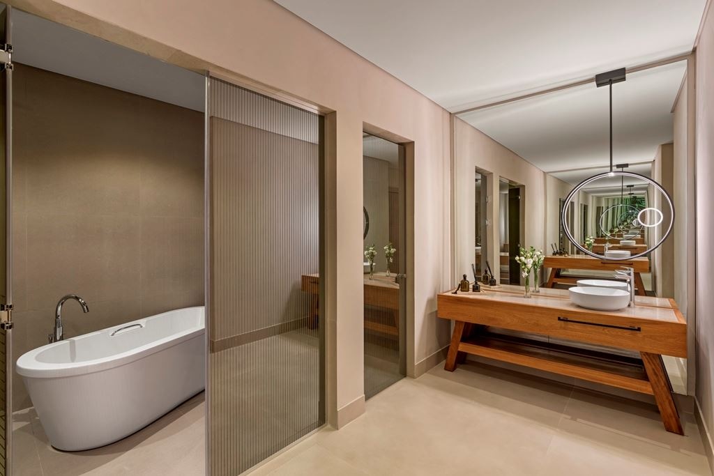 rooms-grand-king-suite