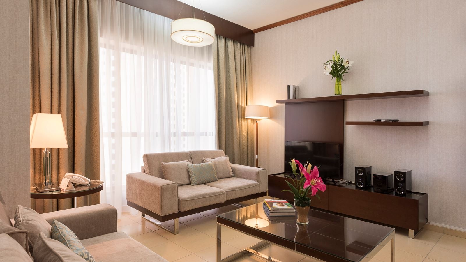 rooms-two-bedroom-partial-sea-view