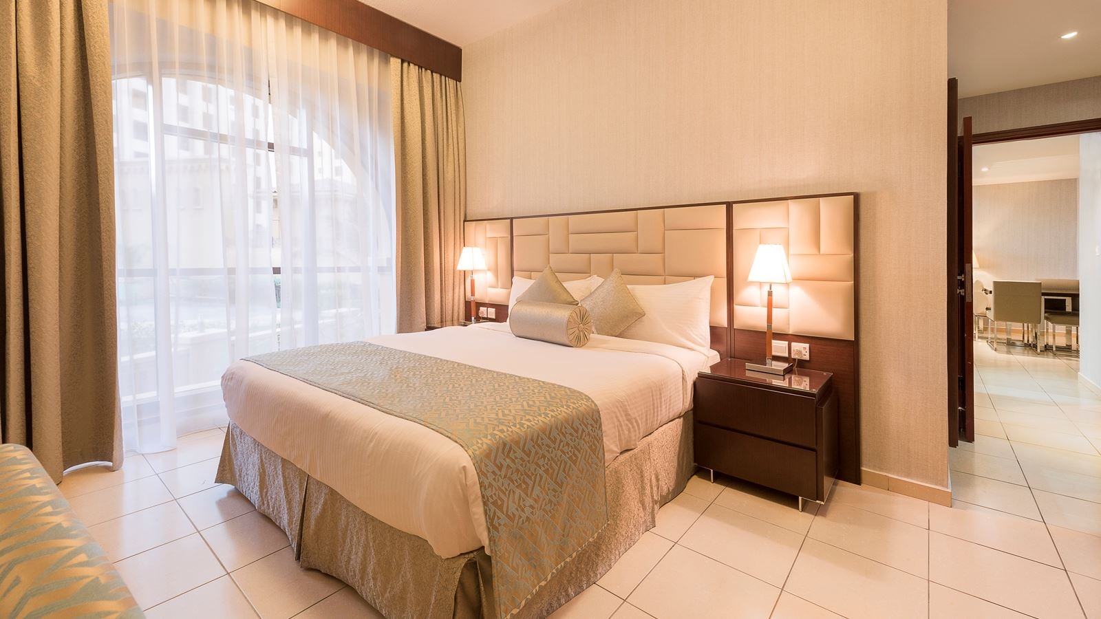 rooms-two-bedroom-partial-sea-view