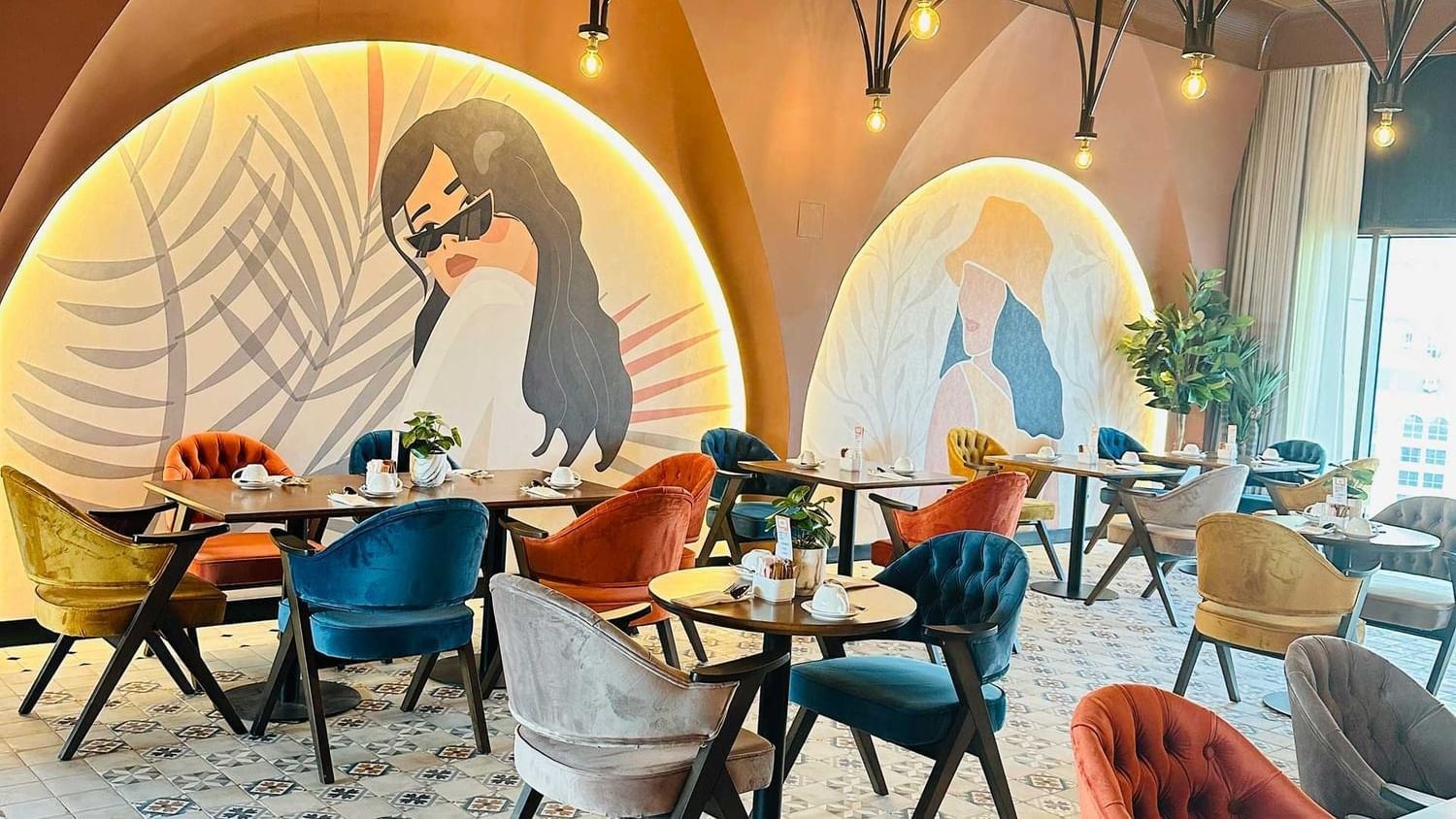 restaurants-restaurant-and-lounge