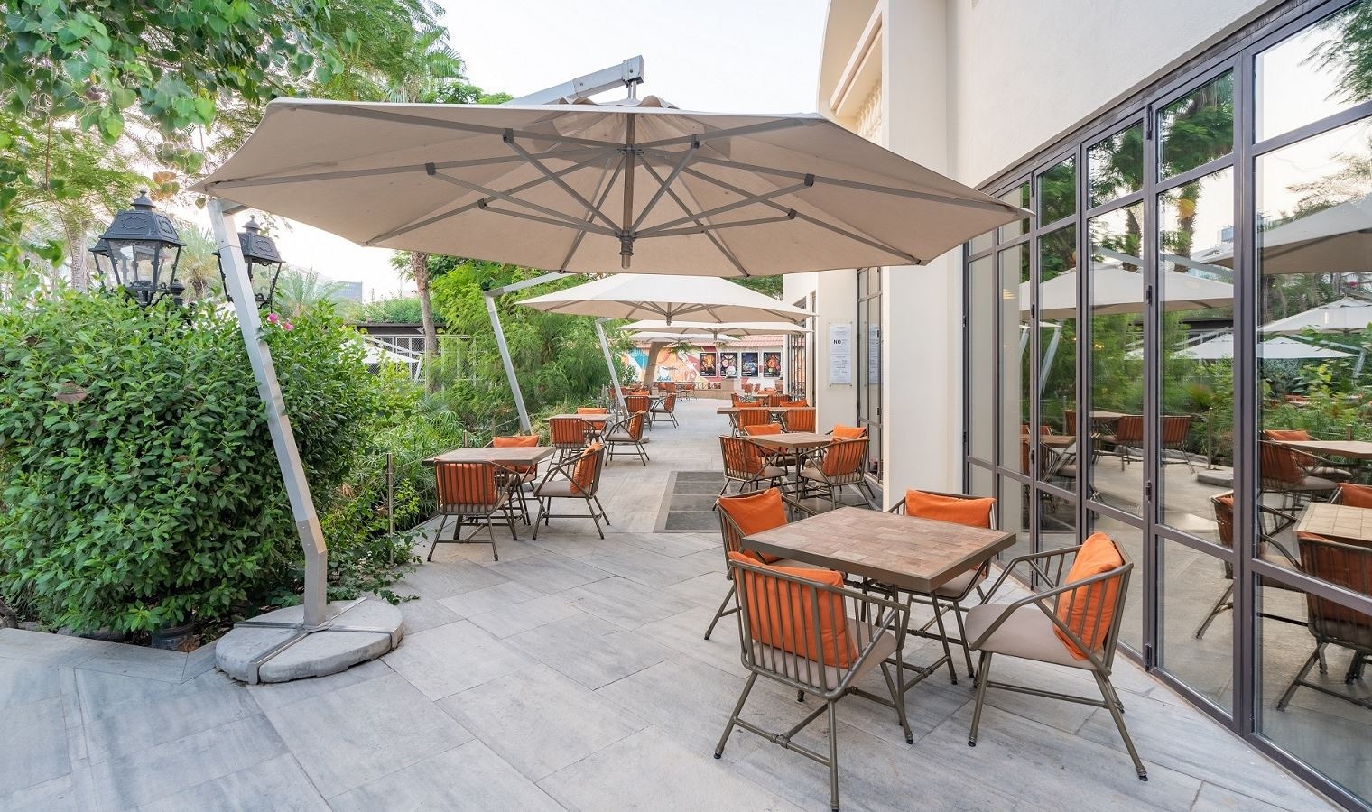 restaurants-warehouse