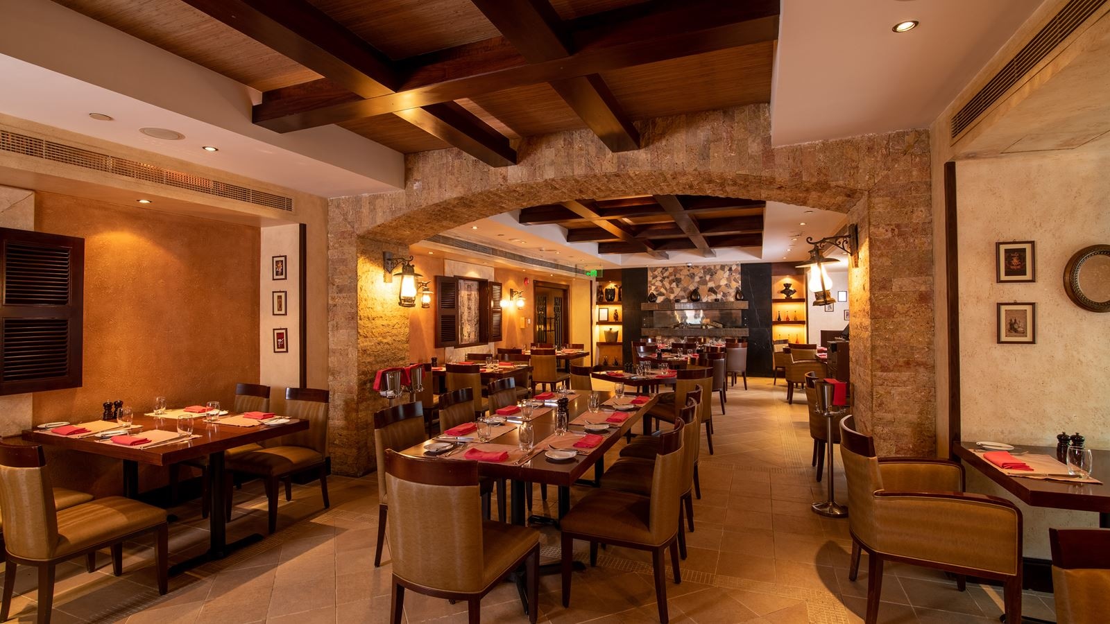 restaurants-spaccanapoli-ristorante