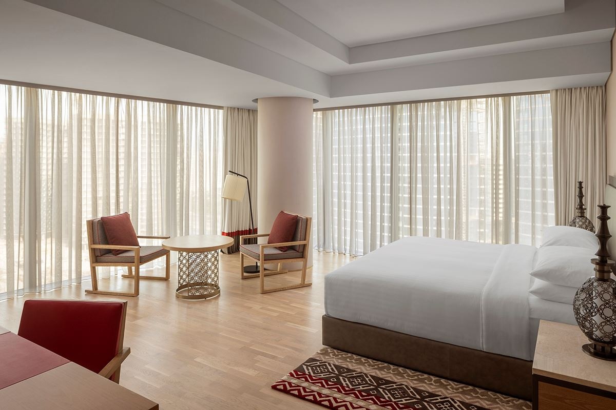 rooms-one-bedroom-suite