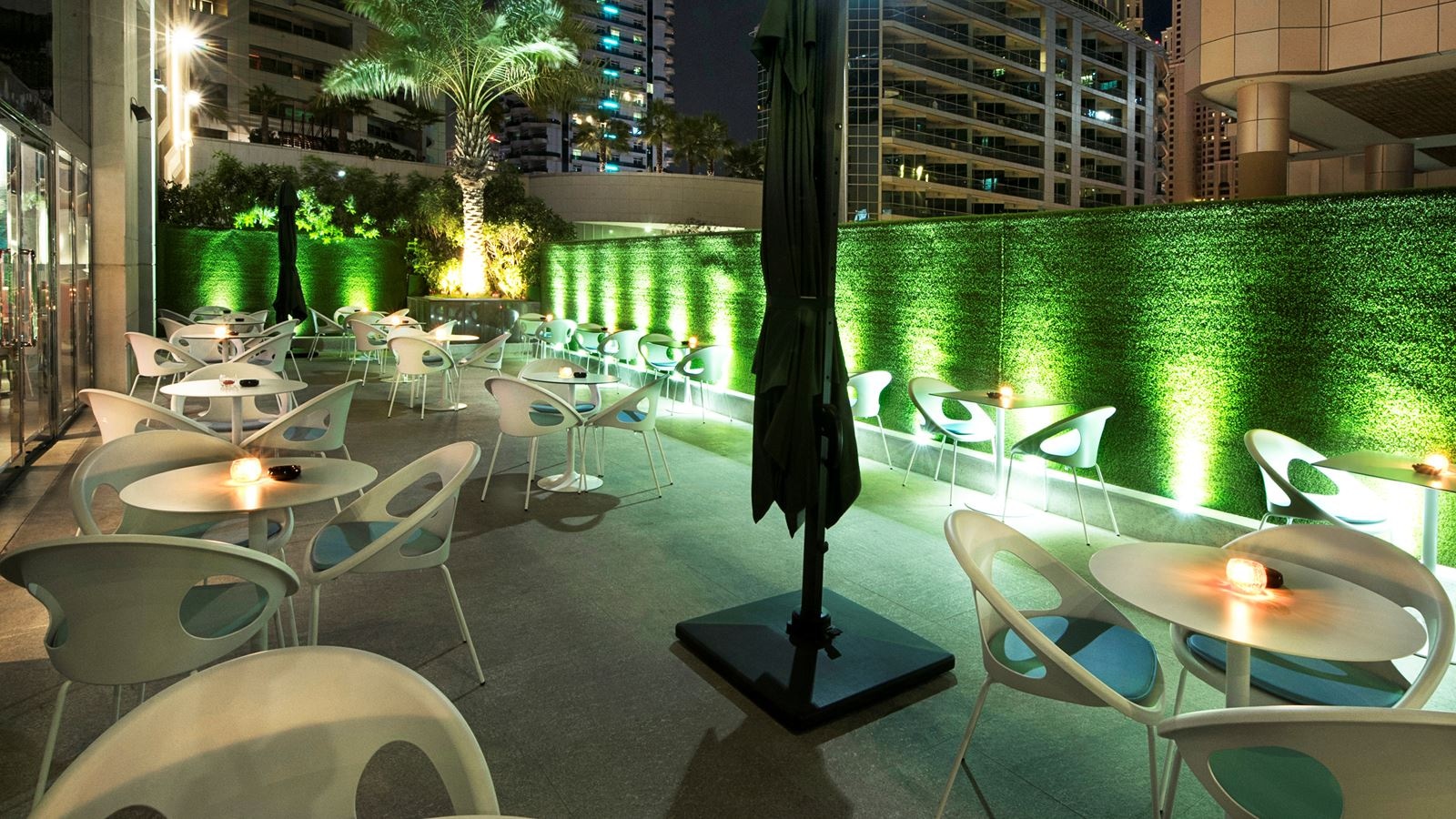 restaurants-aqua-marina-terrace