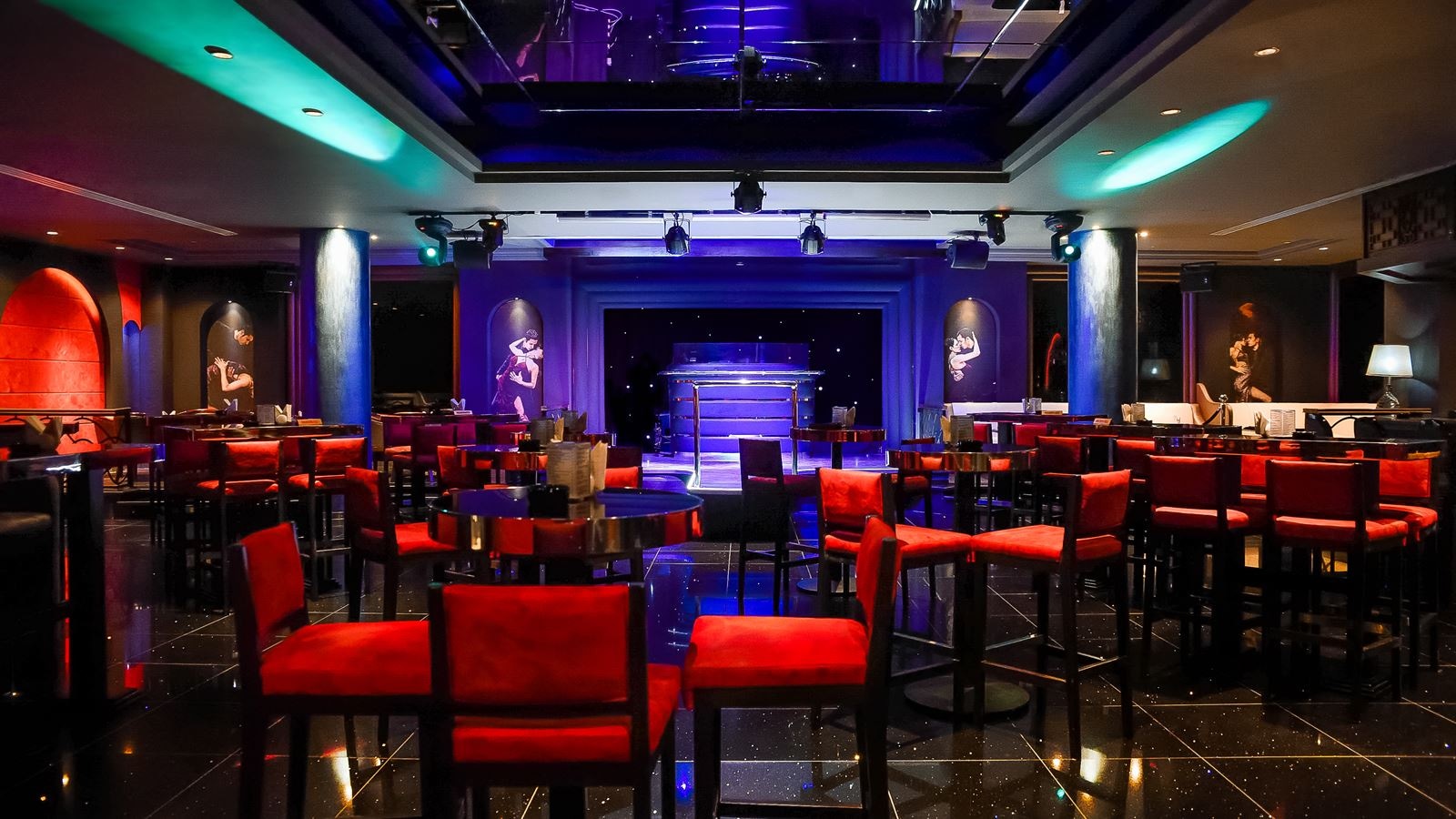 bars-amadeus-lounger-bar