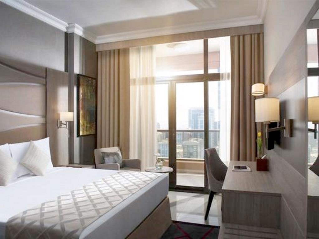 rooms-premium-suite-city-view