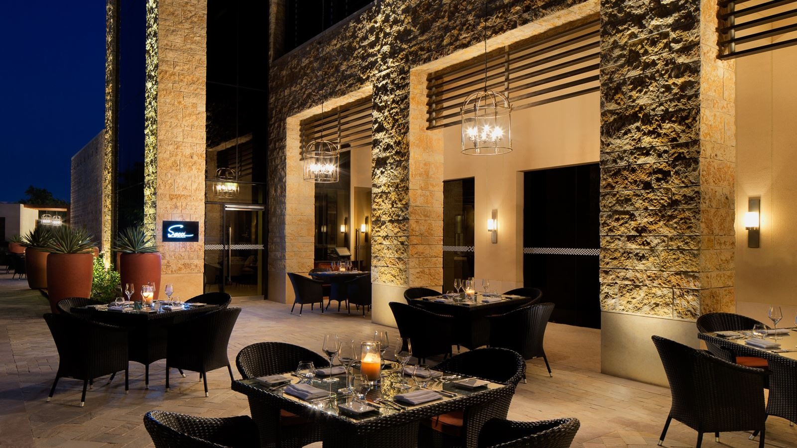 restaurants-restaurants