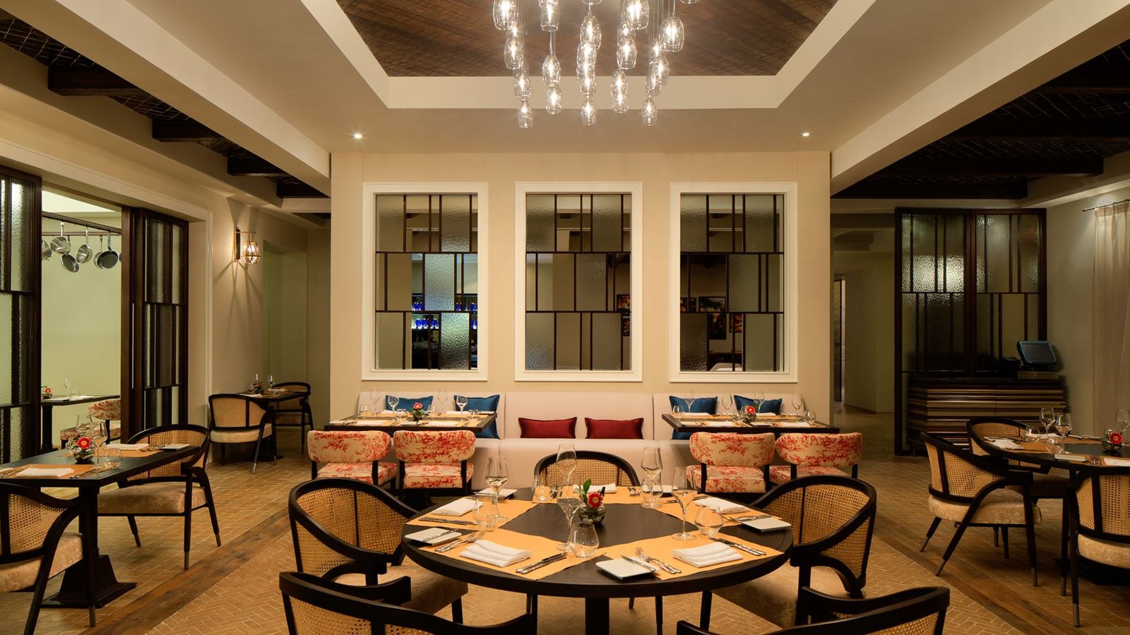 restaurants-restaurants