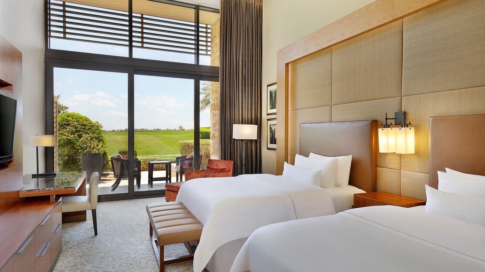 rooms-grand-room-twin