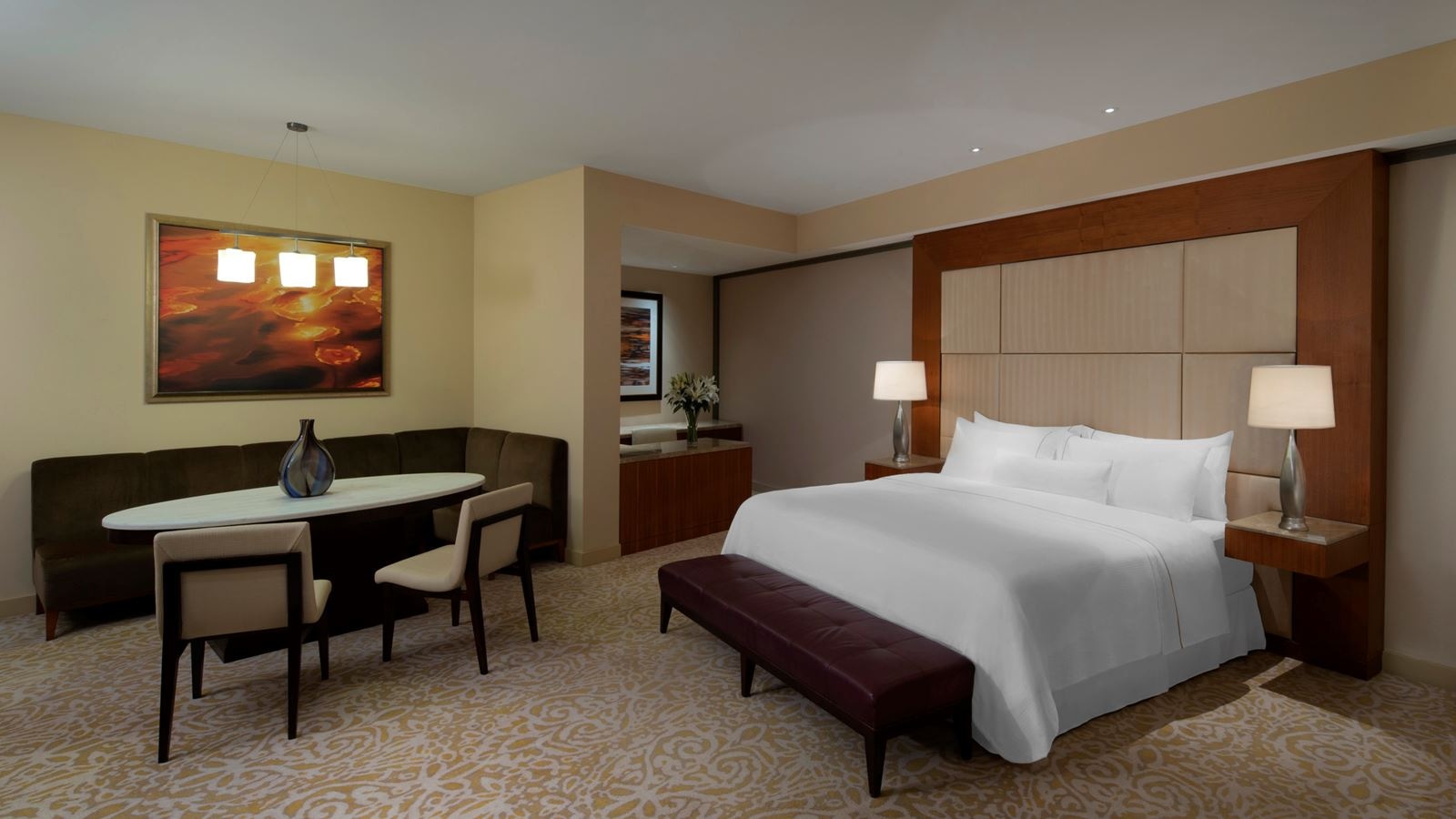 rooms-junior-suite-king