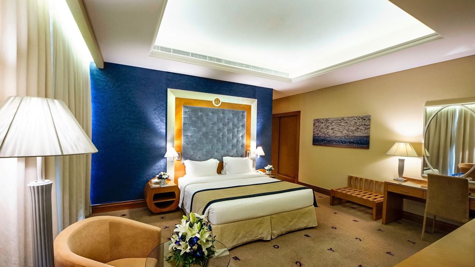rooms-executive-room