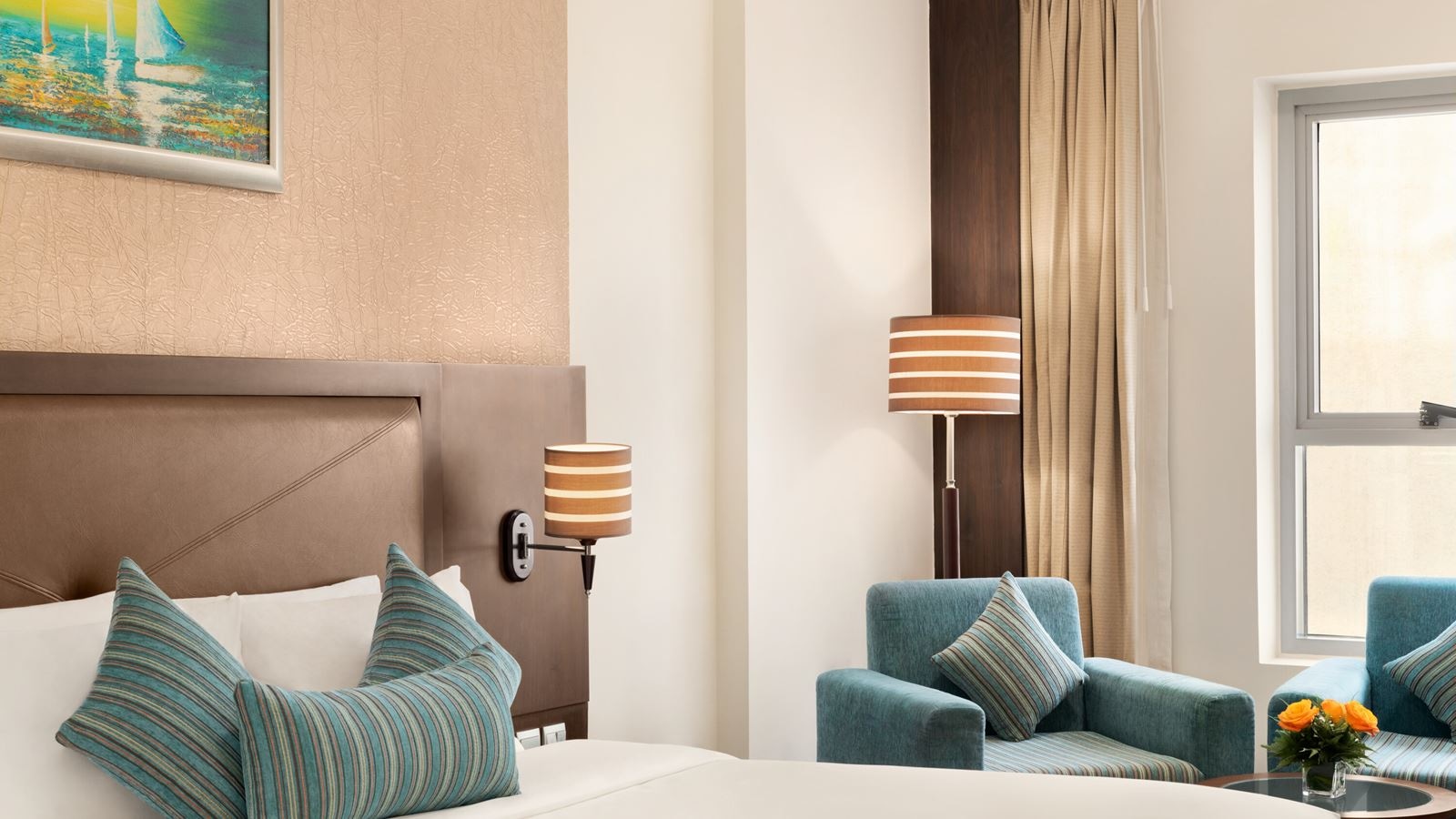 rooms-king-superior-bedroom