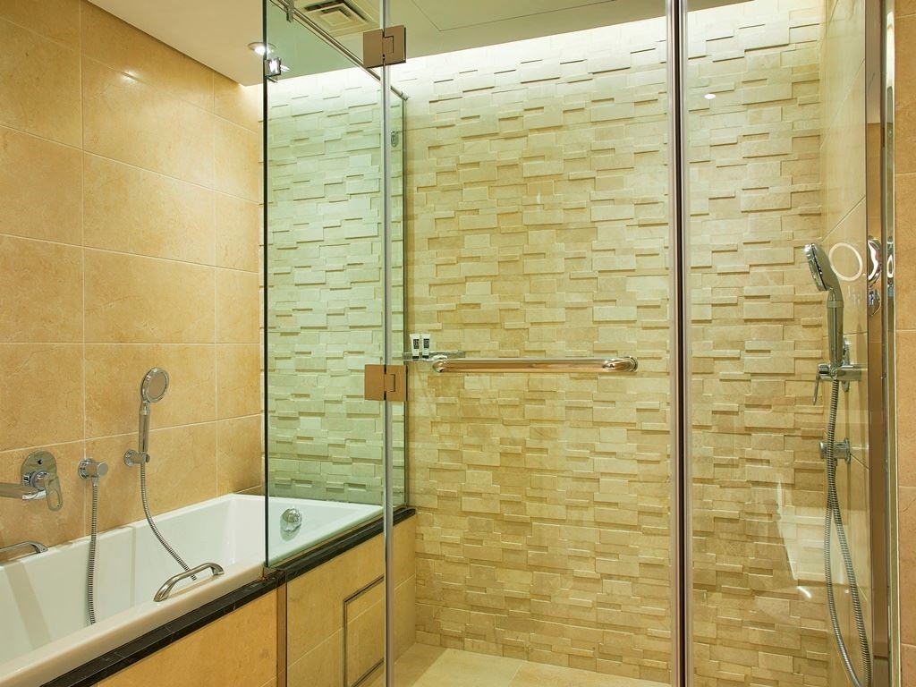 rooms-1-bedroom-suite-skyline-view