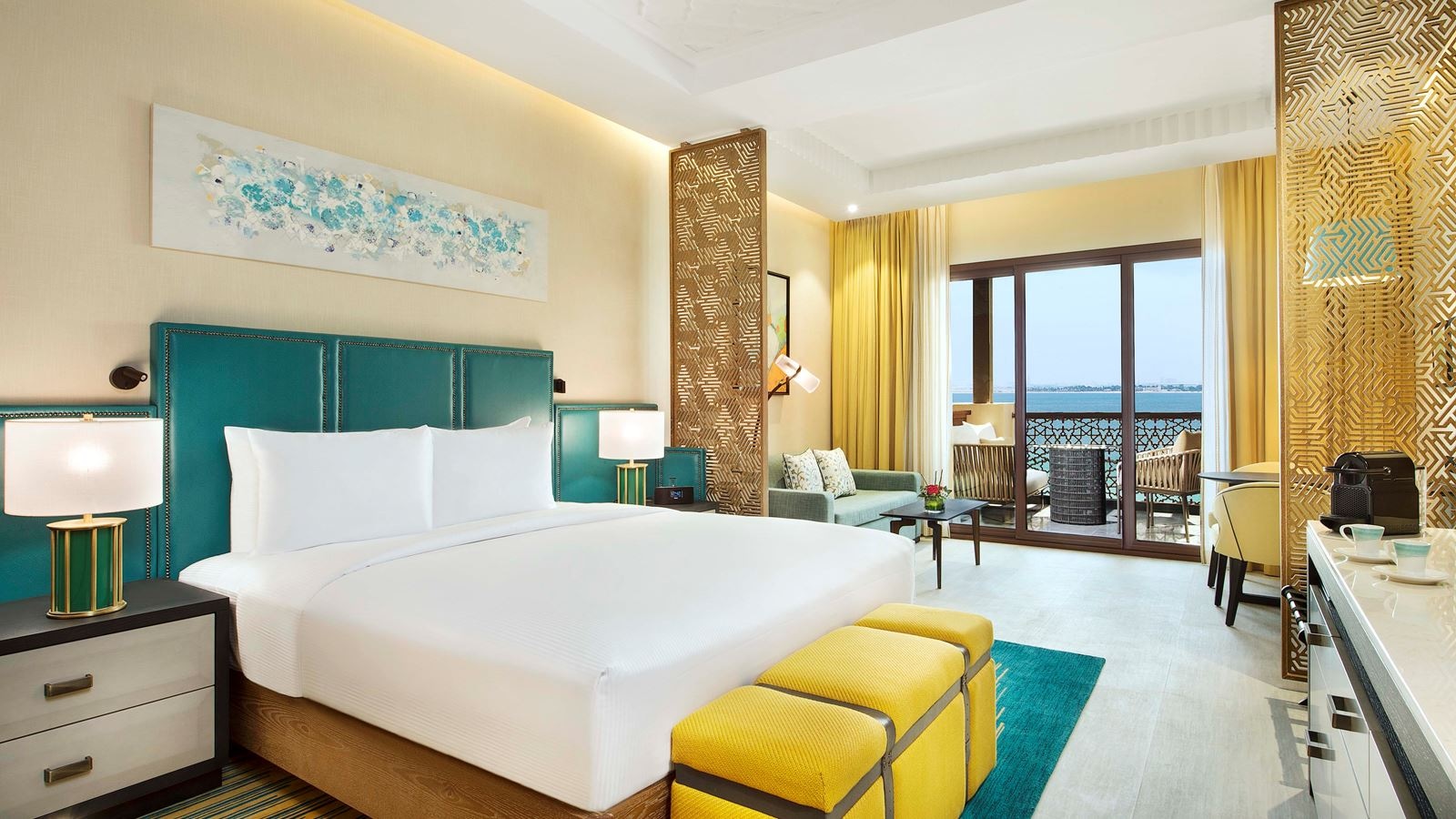 rooms-bay-club-room-with-sea-view