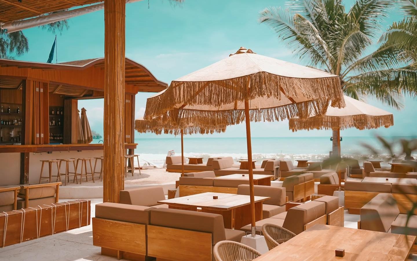 restaurants-the-beach