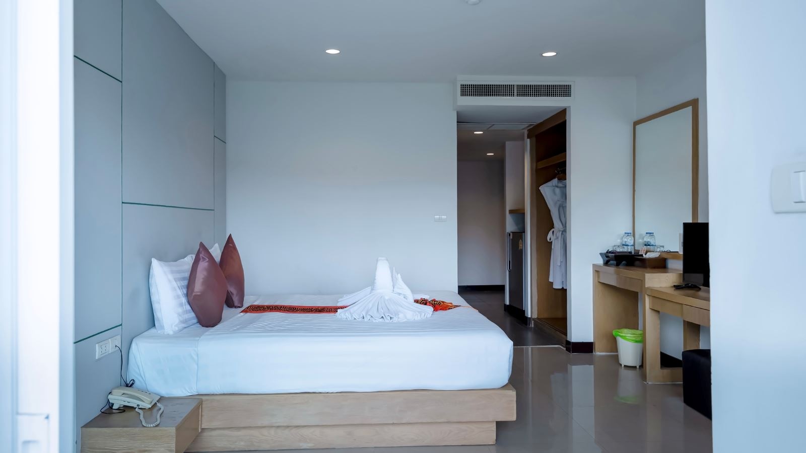 rooms-studio-with-a-jacuzzi